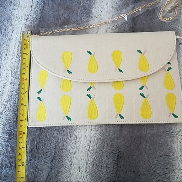 Urban Expressions Lemon Clutch NWT - Picture 6 of 7